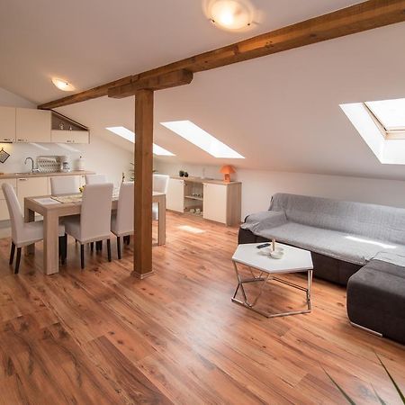 Apartman Marinko Krk Town Buitenkant foto